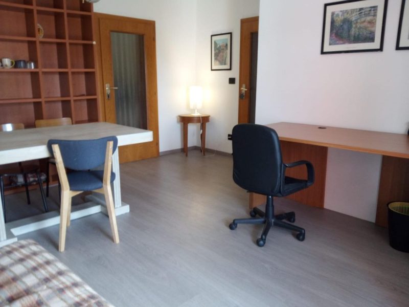 Stanza singola in appartamento condiviso, Via Baratieri, Rovereto
