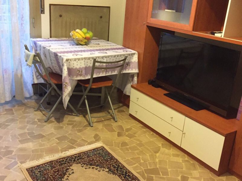 Stanza singola in appartamento a Bologna
