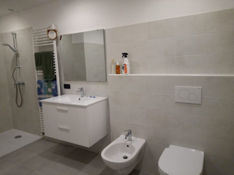 Stanza singola con letto matrimoniale in Corso Bettini, Rovereto